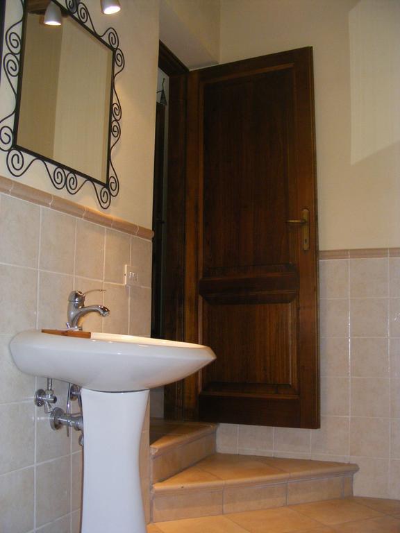 Casa Marchi Hotell Bagni di Lucca Rom bilde