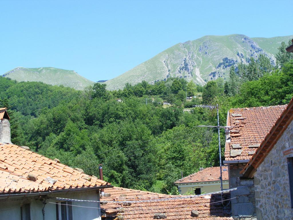 Casa Marchi Hotell Bagni di Lucca Rom bilde